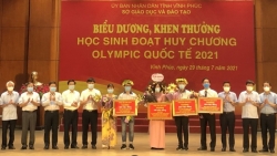 Vĩnh Phúc: Khen thưởng học sinh đoạt huy chương Olympic quốc tế