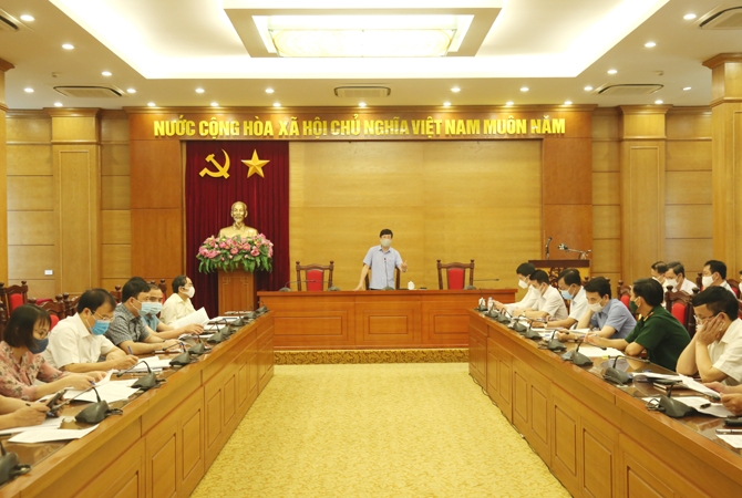 Đồng chí Lê Duy Thành chỉ đạo  triển khai các giải pháp cấp bách phòng chống dịch