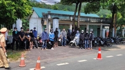 Vĩnh Phúc: Bắt giữ 40 đối tượng "bốc đầu" xe máy vượt chốt kiểm dịch tại Tam Đảo