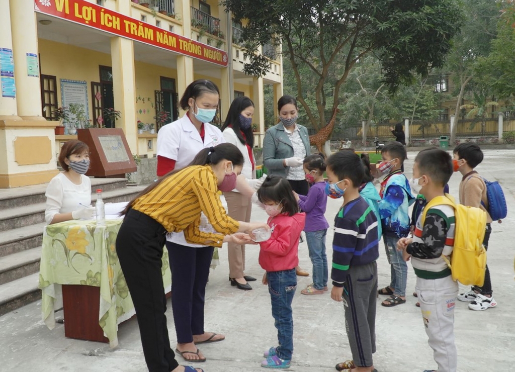 Chăm lo bảo vệ trẻ em huyện Yên Lạc