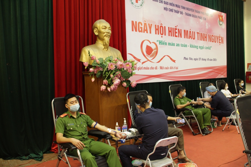 Các cơ quan ban ngành tham gia ngày hội hiến máu