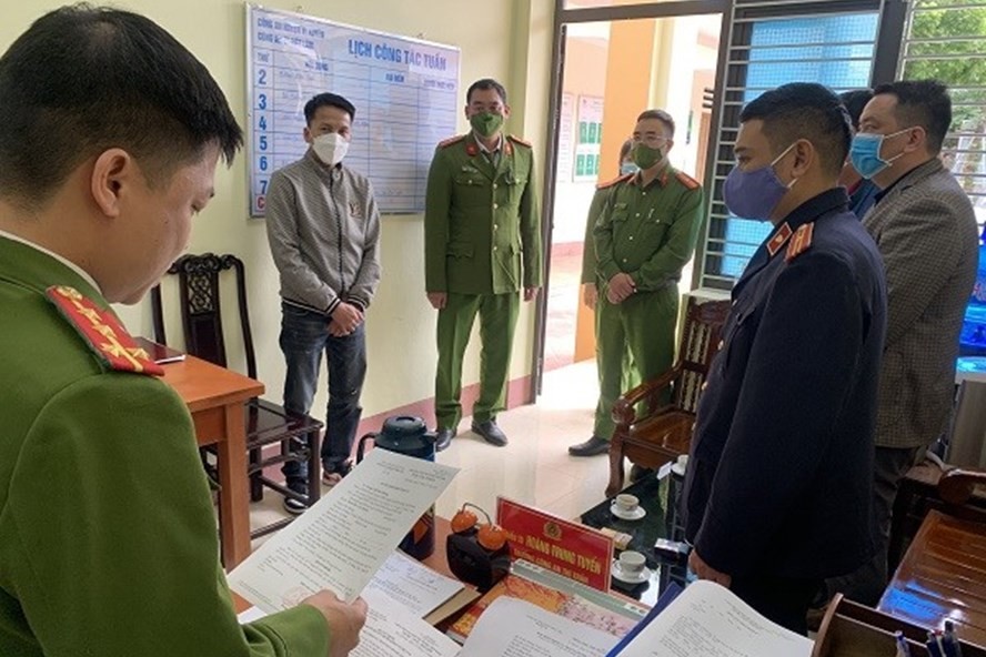 Thi hành lệnh bắt tạm giam bị can Nguyễn Văn Quân