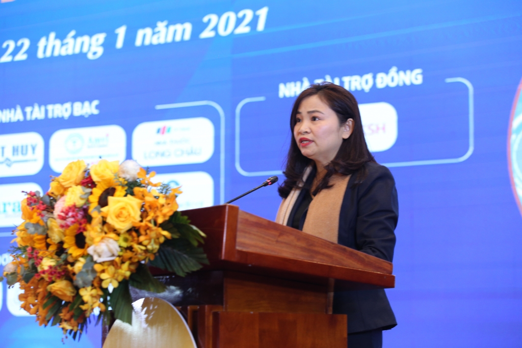 Giám đốc BVĐK MEDLATEC Nguyễn Thị Kim Len phát biểu khai mạc.
