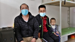 Công tác chăm sóc người khiếm thị trong khu cách ly