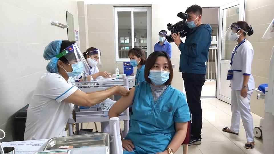Hà Nội triển khai tiêm vắc xin phòng Covid-19 từ ngày 9/3