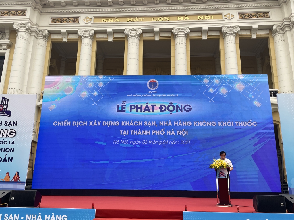 PGS.TS. Lương Ngọc Khuê, Cục trưởng Cục Quản lý Khám, chữa bệnh (Bộ Y tế), Giám đốc Quỹ Phòng, chống tác hại của thuốc lá phát biểu tại buổi Lễ