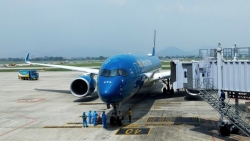 Thủ tướng chỉ đạo tăng cường quản lý các chuyến bay đưa người nhập cảnh Việt Nam