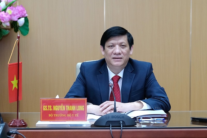 Bộ trưởng Bộ Y tế Nguyễn Thanh Long trao đổi cùng các chiến sĩ biên phòng tỉnh Kiên Giang về công tác phòng chống dịch Covid-19
