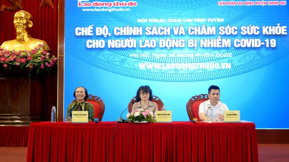 Các chuyên gia tham dự buổi Giao lưu.