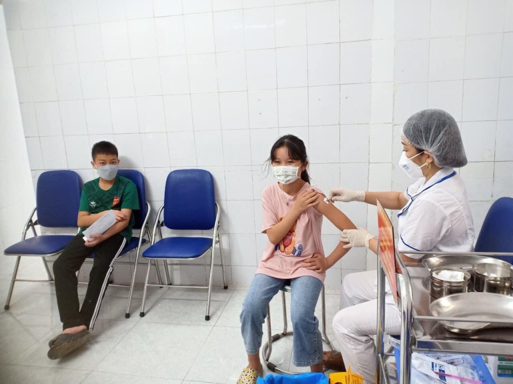 Hà Nội: Tiếp tục triển khai tiêm vắc xin COVID-19 cho trẻ 5 tuổi - dưới 12 tuổi