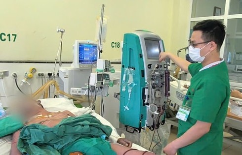 Ăn lòng lợn, bệnh nhân bị hoại tử toàn thân, tình trạng nguy kịch