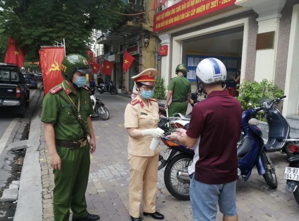 Tăng cường kiểm tra các trường hợp không đeo khẩu trang, vi phạm quy định về phòng chống dịch bệnh Covid-19