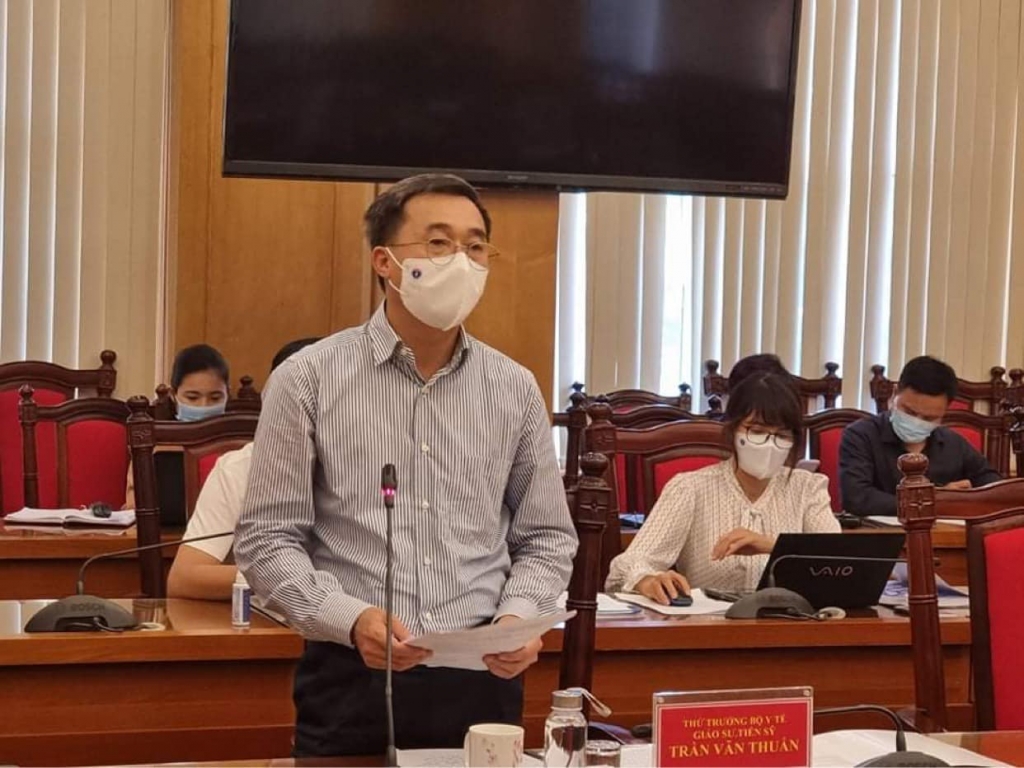 Thứ trưởng Trần Văn Thuấn phát biểu tại cuộc họp