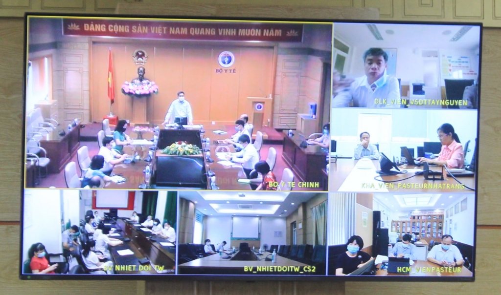 Thứ trưởng Bộ Y tế Trần Văn Thuấn chủ trì cuộc họp trực tuyến với các Viện Vệ sinh dịch tễ, Viện Pasteur, đơn vị xét nghiệm thuộc Bộ Y tế trên cả nước.