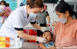 Tổ chức chiến dịch bổ sung vitamin A kết hợp tẩy giun cho trẻ