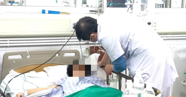 Nguy kịch vì tự uống paracetamol quá liều