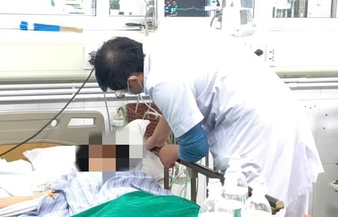 Cụ bà suýt mất mạng do uống paracetamol quá liều