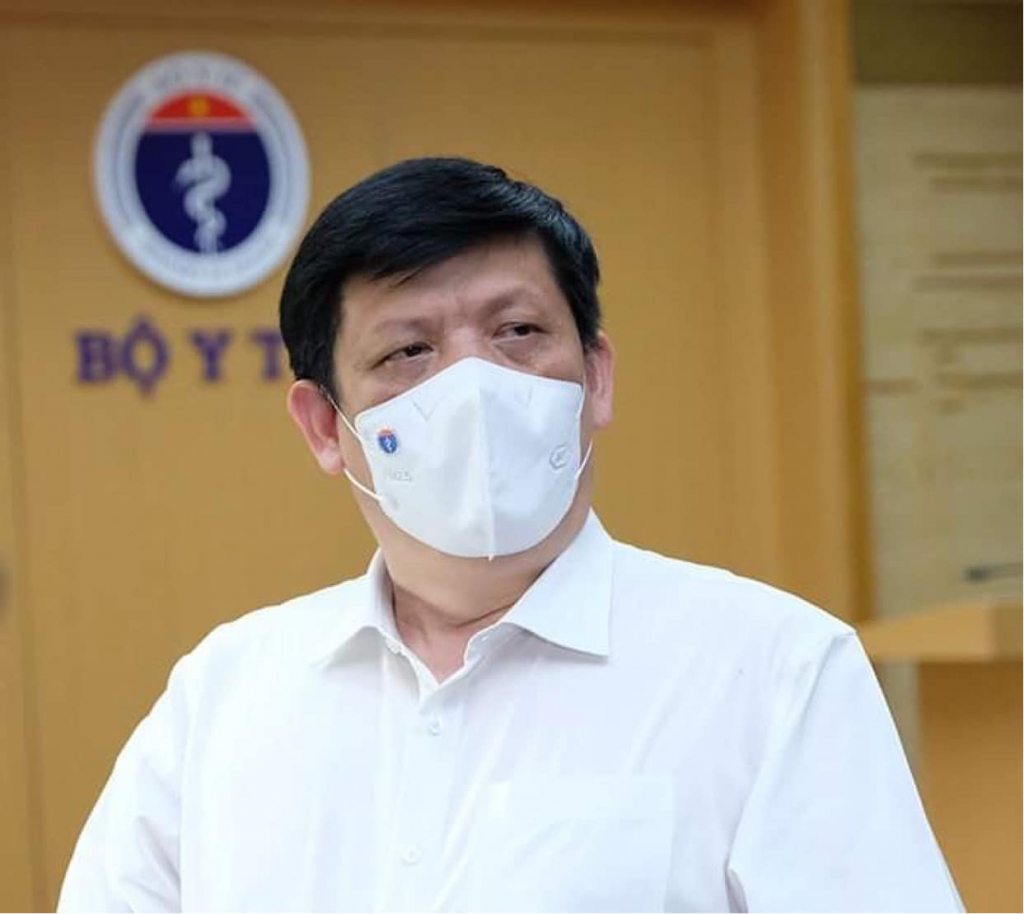 Thực hiện chiến dịch tiêm chủng quốc gia phòng Covid-19 để tiến tới đạt miễn dịch cộng đồng