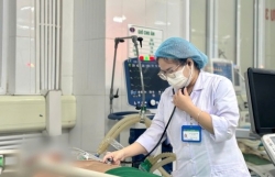 Người đàn ông suýt mất mạng do ngày nào cũng... say rượu