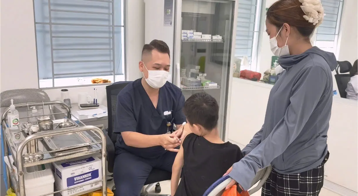 Cảnh giác với bệnh dại mùa nắng nóng