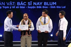 Trao giải cuộc thi viết “Sự hy sinh thầm lặng”