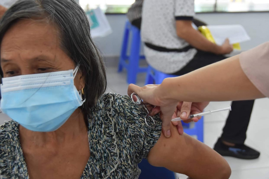Thêm gần 660.000 liều vắc xin Covid-19 của AstraZeneca về đến Việt Nam trong sáng 29/7