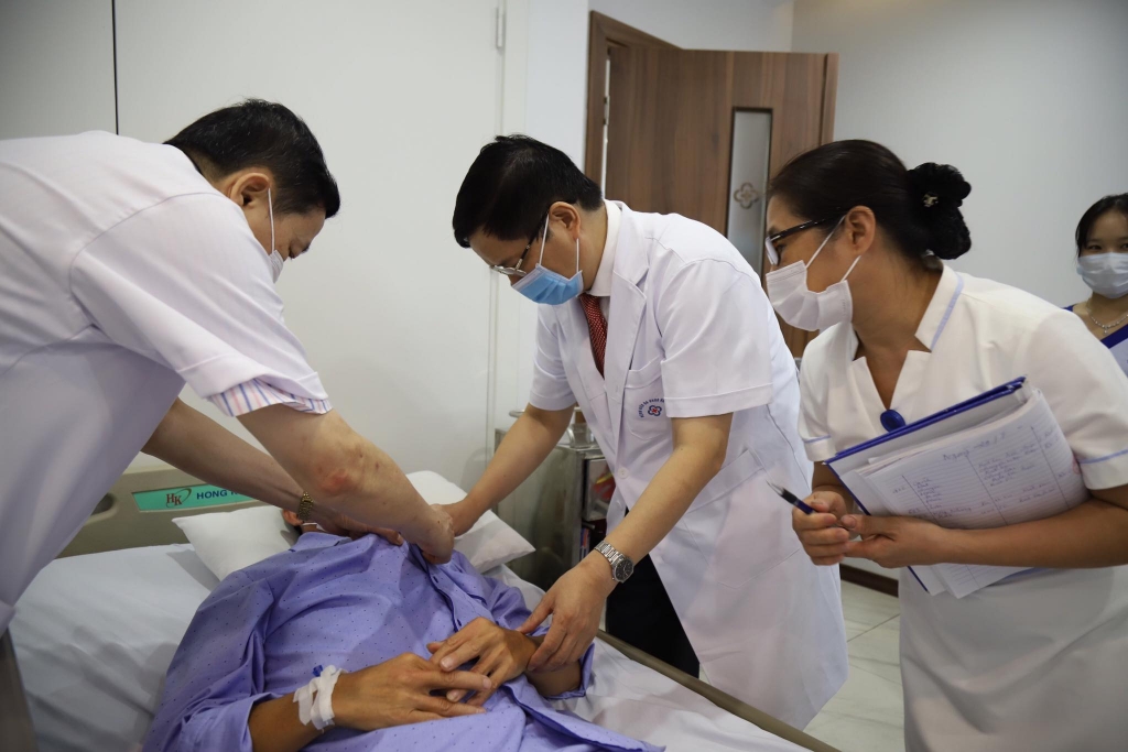 Bệnh viện Đa khoa Hà Nội tăng cường chống dịch Covid-19