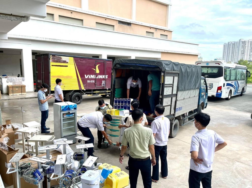 BV ĐH Y Dược TP.HCM đã tức tốc tiến hành các bước nhận bệnh nhân COVID-19 nặng và tăng tốc hoàn thiện, vận hành Trung tâm hồi sức COVID-19