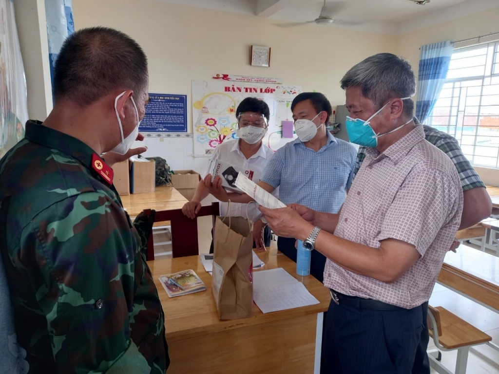 Mô hình Trạm y tế lưu động phát huy tốt hiệu quả chăm sóc người nhiễm Covid-19 ngay từ cơ sở