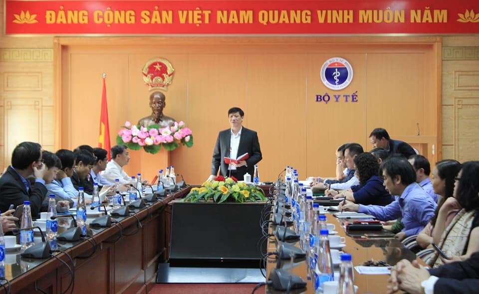 Bộ trưởng Bộ Y Tế Nguyễn Thanh Long phát biểu tại Hội nghị