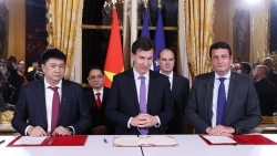 Pháp và Việt Nam tăng cường hợp tác trong lĩnh vực không gian