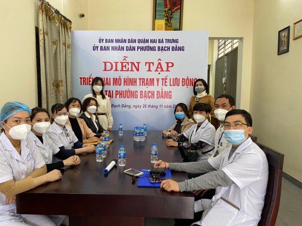 Diễn tập triển khai mô hình trạm y tế lưu động tại phường Bạch Đằng, quận Hai Bà Trưng