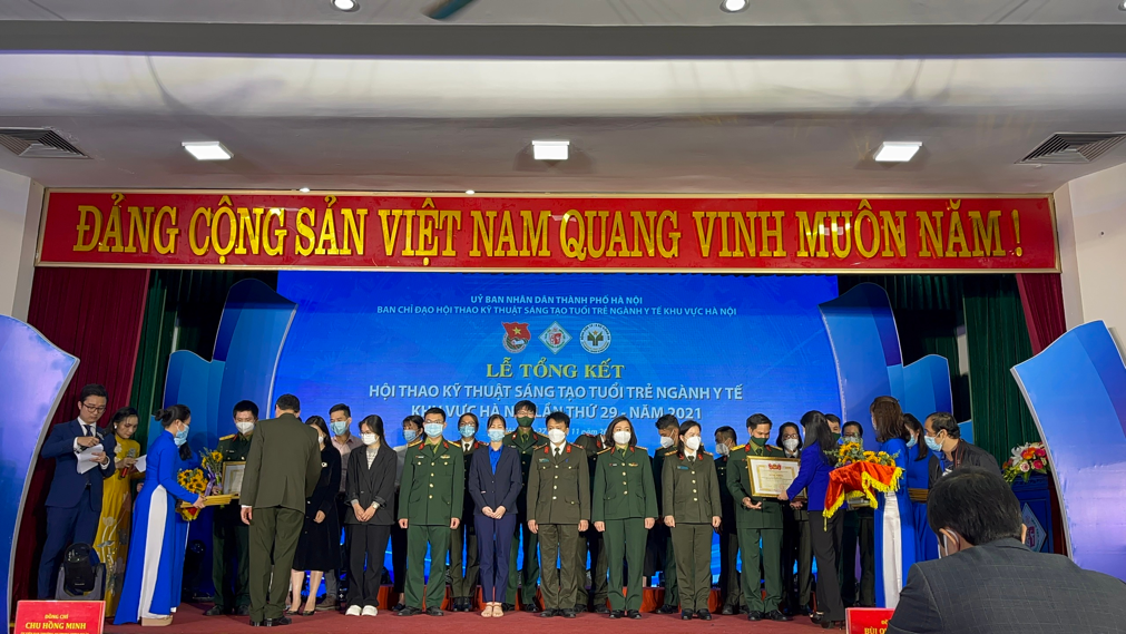 Viện Kiểm nghiệm an toàn vệ sinh thực phẩm đạt thành tích cao tại Hội thao Kỹ thuật sáng tạo tuổi trẻ ngành Y tế