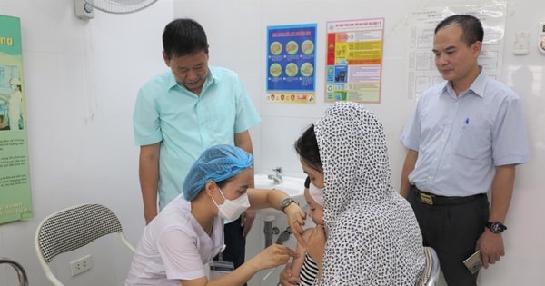 TP Hồ Chí Minh quyết tâm không bỏ sót trẻ chưa tiêm vaccine sởi