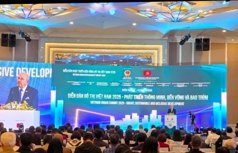 Phát triển đô thị an toàn, thích ứng biển đổi khí hậu hướng tới tăng trưởng xanh, bền vững