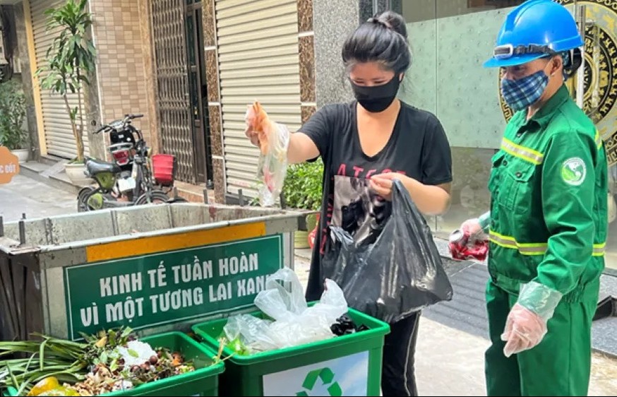 Ô nhiễm rác thải sinh hoạt tăng phát thải khí mê-tan