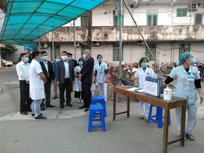 Kiểm tra công tác phòng chống dịch Covid-19 tại Bệnh viện ĐK Đan Phượng