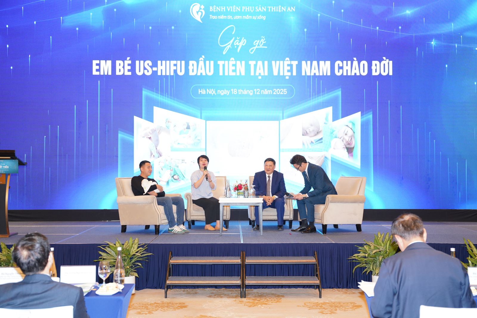 Em bé đầu tiên ra đời nhờ sự hỗ trợ của công nghệ US-HIFU Em bé đầu tiên ra đời nhờ sự hỗ trợ của công nghệ US-HIFU