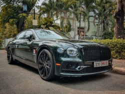 “Tóm gọn” Bentley Flying Spur hơn 20 tỷ đồng của đại gia Minh “Nhựa”