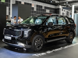 Kia "nhá hàng" Carnival hybrid tại Việt Nam: Giá dự kiến 1,849 tỷ đồng