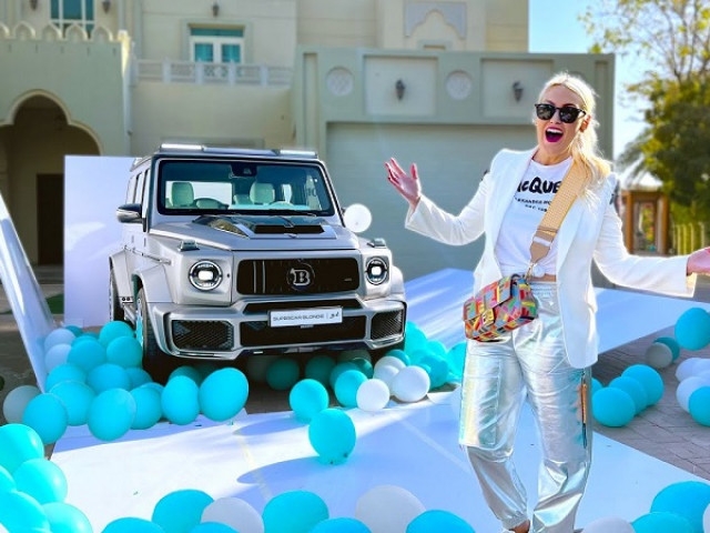 Supercar Blondie nhận bàn giao độc bản Brabus 800 Tiffany Edition