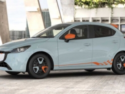 Mazda2 2023 ra mắt: Nâng cấp nhẹ, bổ sung 2 màu sơn mới