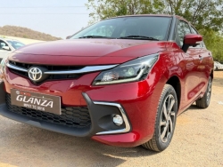 Toyota Glanza 2022: Mẫu hatchback cỡ B có giá siêu “mềm”, chỉ từ 191 triệu VNĐ