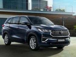 Toyota Innova 2023 tăng giá bán sau 2 tháng ra mắt