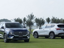 Hyundai Santa Fe giảm giá kịch sàn 135 triệu đồng tại đại lý