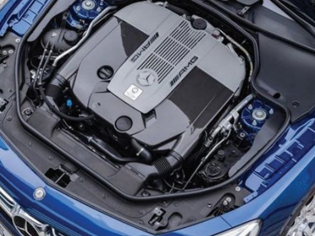 Giữa kỷ nguyên điện hóa, Mercedes quyết định giữ động cơ V8 và V12