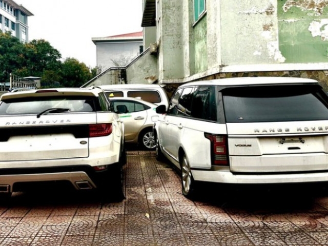 Range Rover và Lexus bị tịch thu được đem ra đấu giá 2,6 tỷ