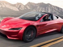 Người dùng đặt cọc Tesla Roadster 8 năm vẫn chưa được nhận xe