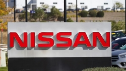 Hai đại lý Nissan bị phạt gần 11 tỷ VNĐ vì ép khách hàng mua xe kèm phụ kiện