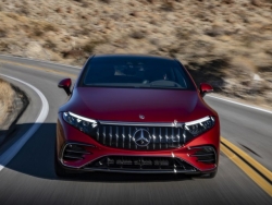 Mercedes-AMG EQS 53 chính thức được “chốt” giá bán, khởi điểm từ 3,3 tỷ VNĐ